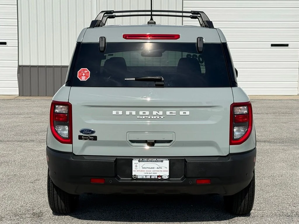 Used 2023 Green Ford Outer Banks image 7