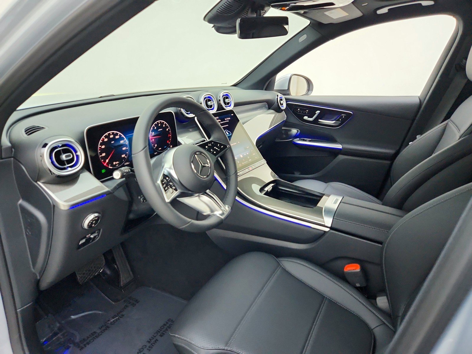New 2026 Cirrus Silver Metallic Mercedes-Benz GLC 300 SUV image 37