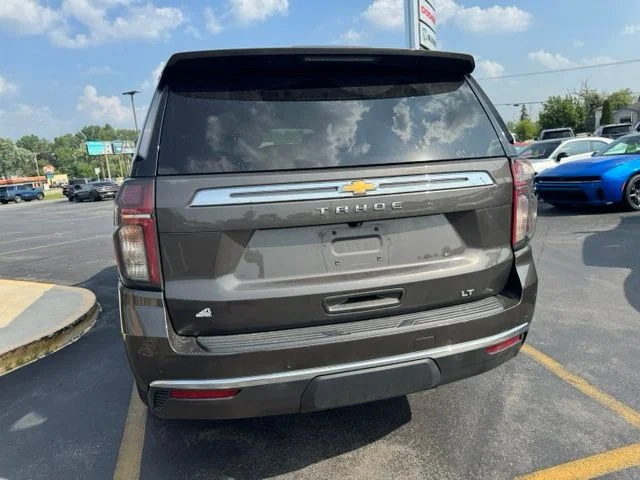 Used 2021 Graywood Metallic Chevrolet LT image 9