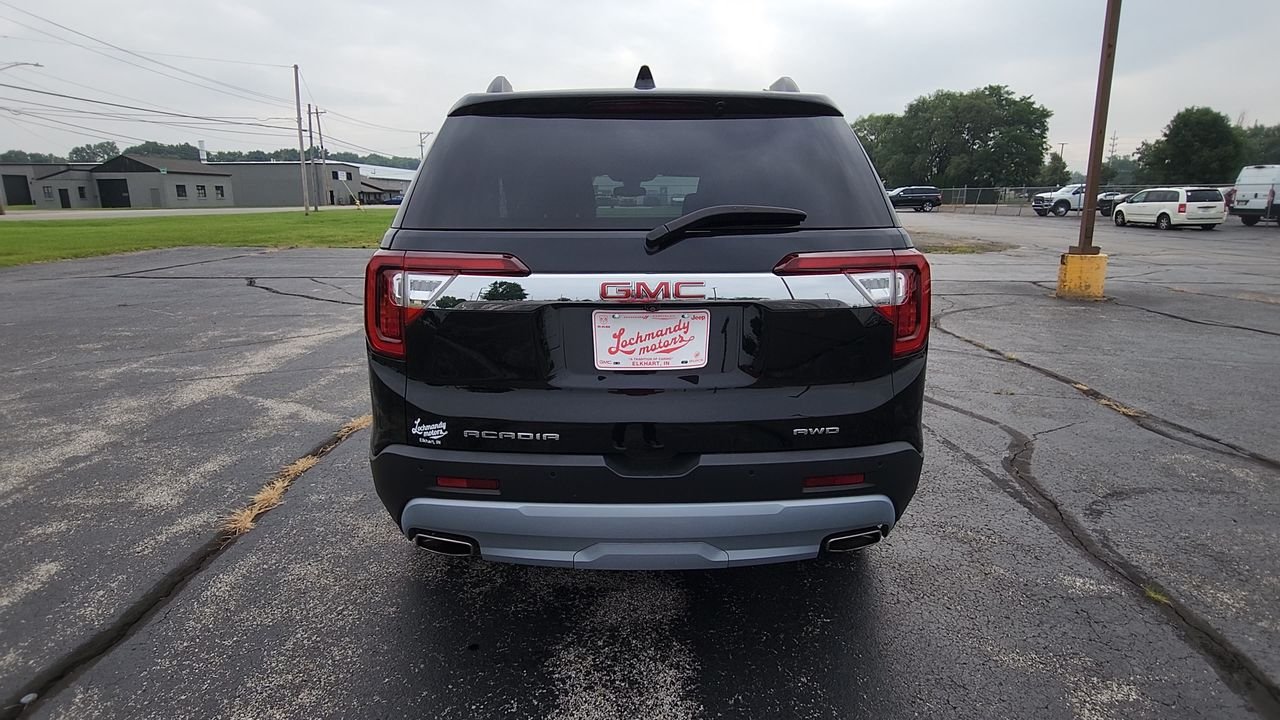 Used 2023 Ebony Twilight Metallic GMC SLE image 7