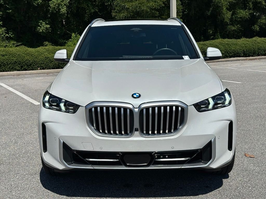 Certified Used 2026 Mineral White Metallic BMW xDrive40i image 8
