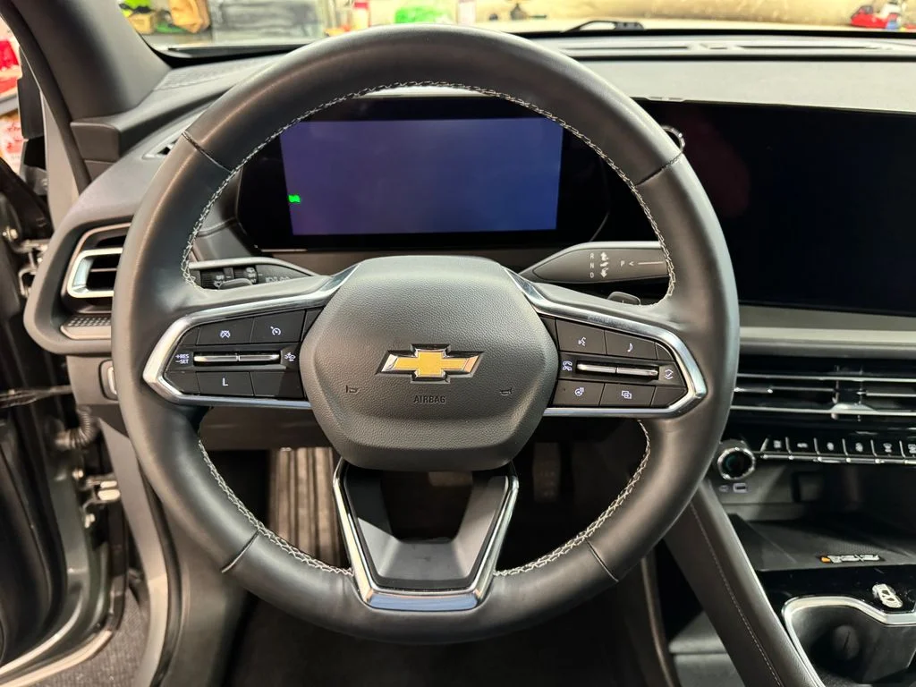 Used 2024 Gray Chevrolet LT image 19