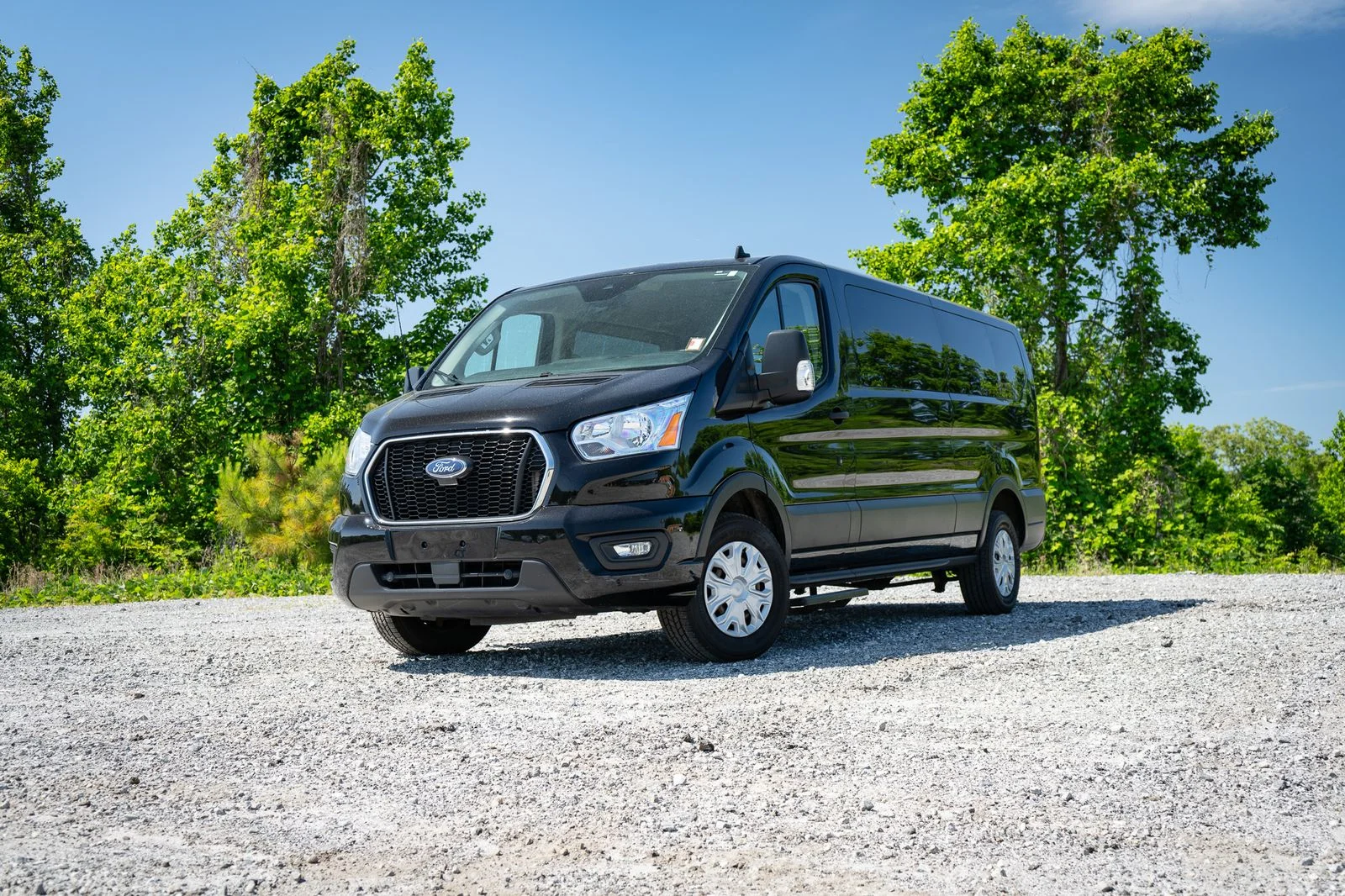 2021 Ford Transit 350 XLT Low Roof Sliding Pass. 148's photo