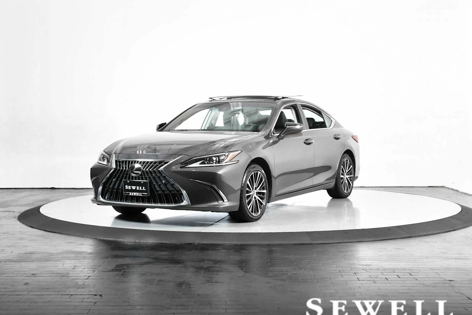 2024 Lexus ES 350 350's photo