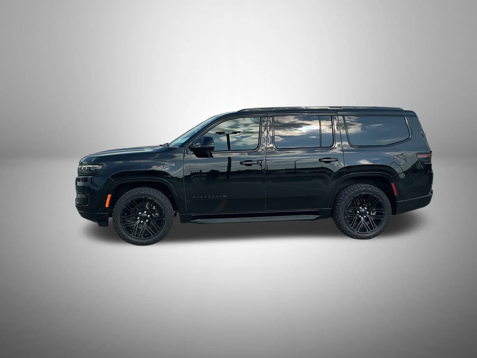 Used 2024 Black Jeep Series II image 1