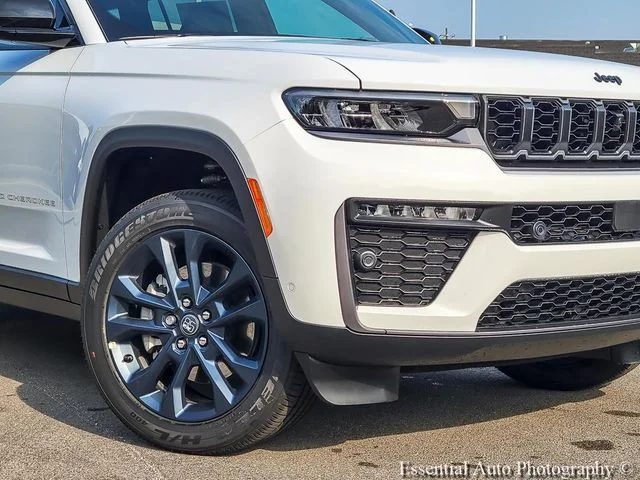 New 2026 Bright White Clearcoat Jeep  image 3