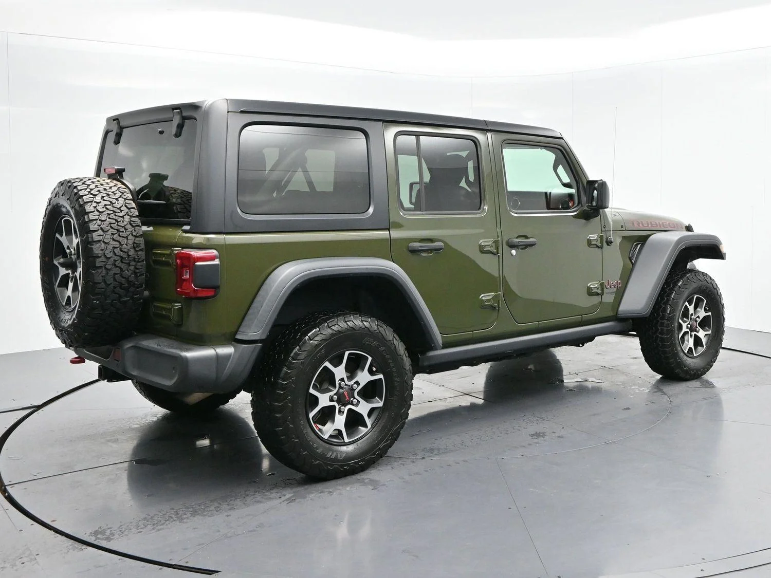 Used 2021 Sarge Green Clearcoat Jeep Unlimited Rubicon image 6