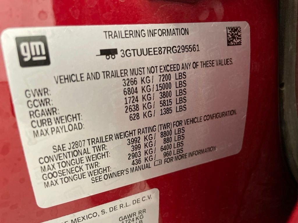 Used 2024 Red GMC AT4 image 29