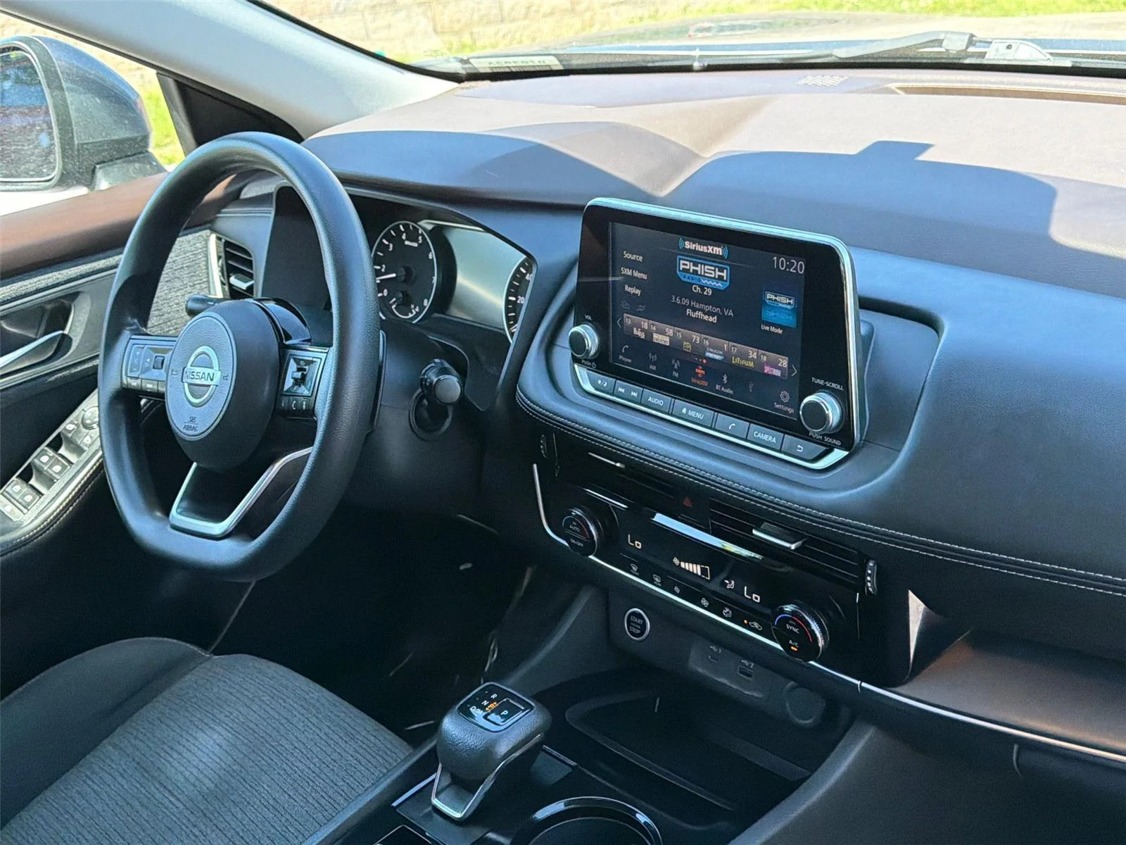 Used 2021 Gun Metallic Nissan SV image 32