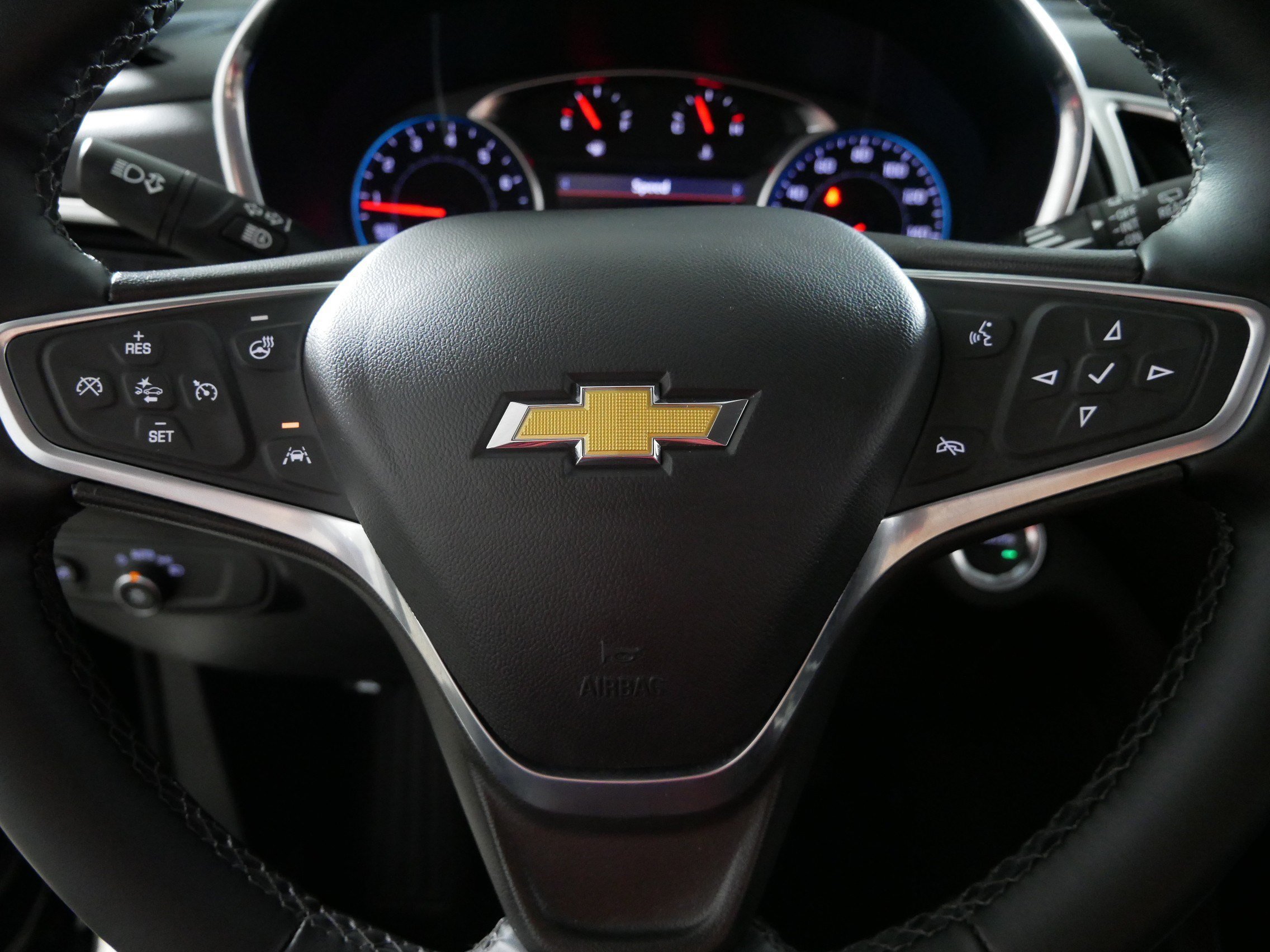 Used 2023 Mosaic Black Metallic Chevrolet LT image 25