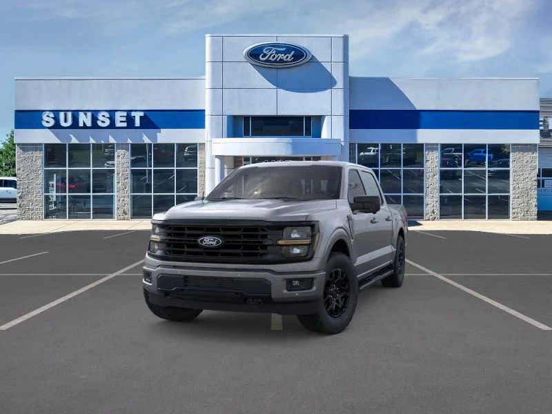 New 2026 Carbonized Gray Metallic Ford XLT image 2