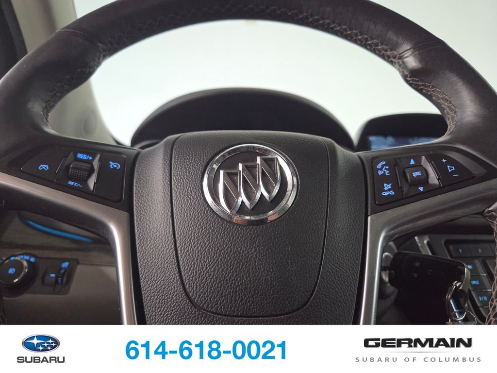 Used 2013 White Buick Leather image 21