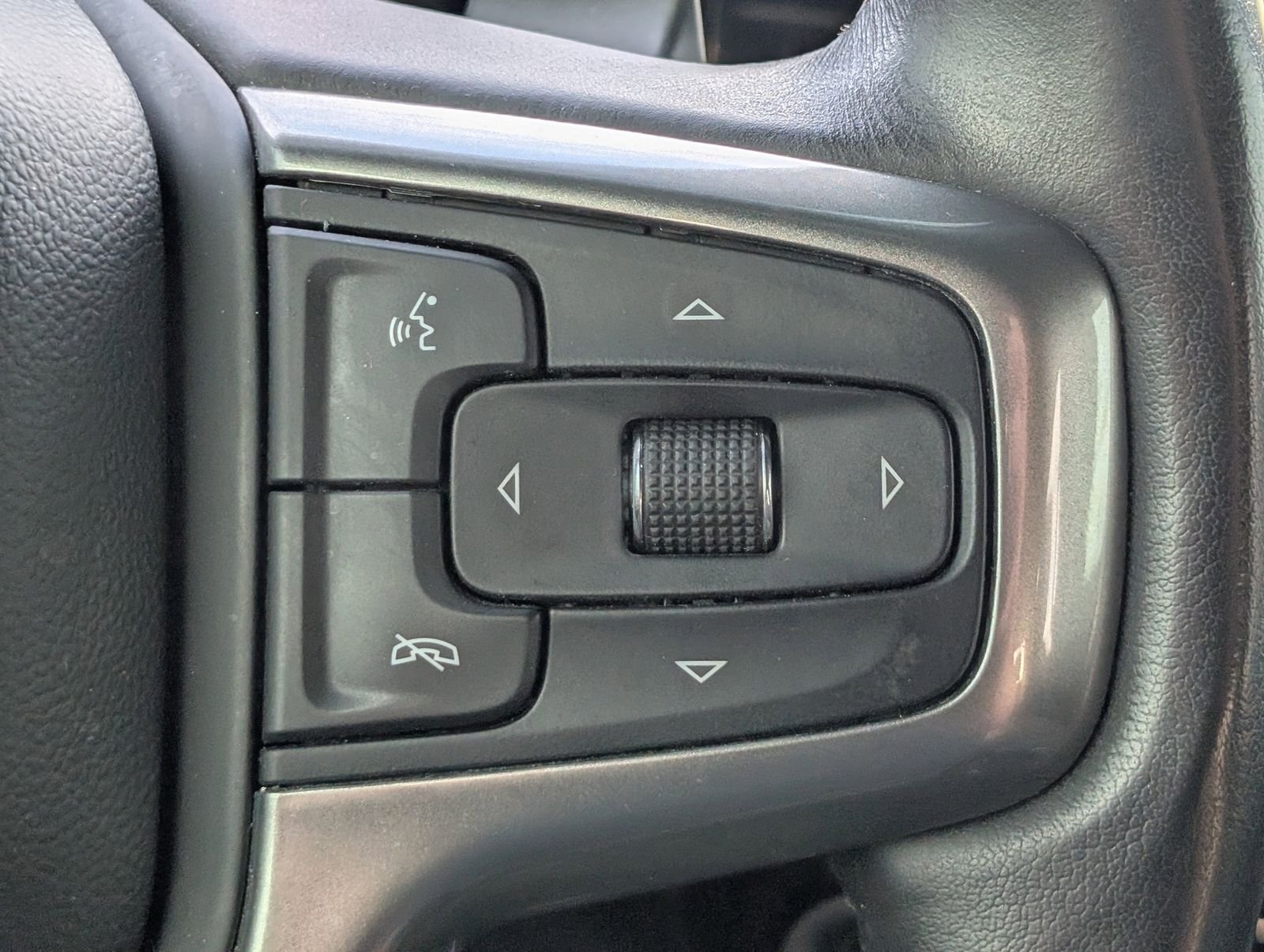 Used 2023 Summit White Chevrolet RST image 24