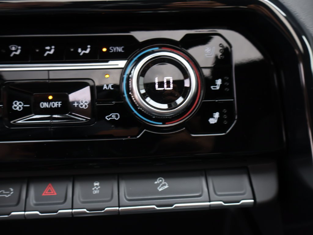 2026 GMC Sierra 2500HD AT4 - Photo 33