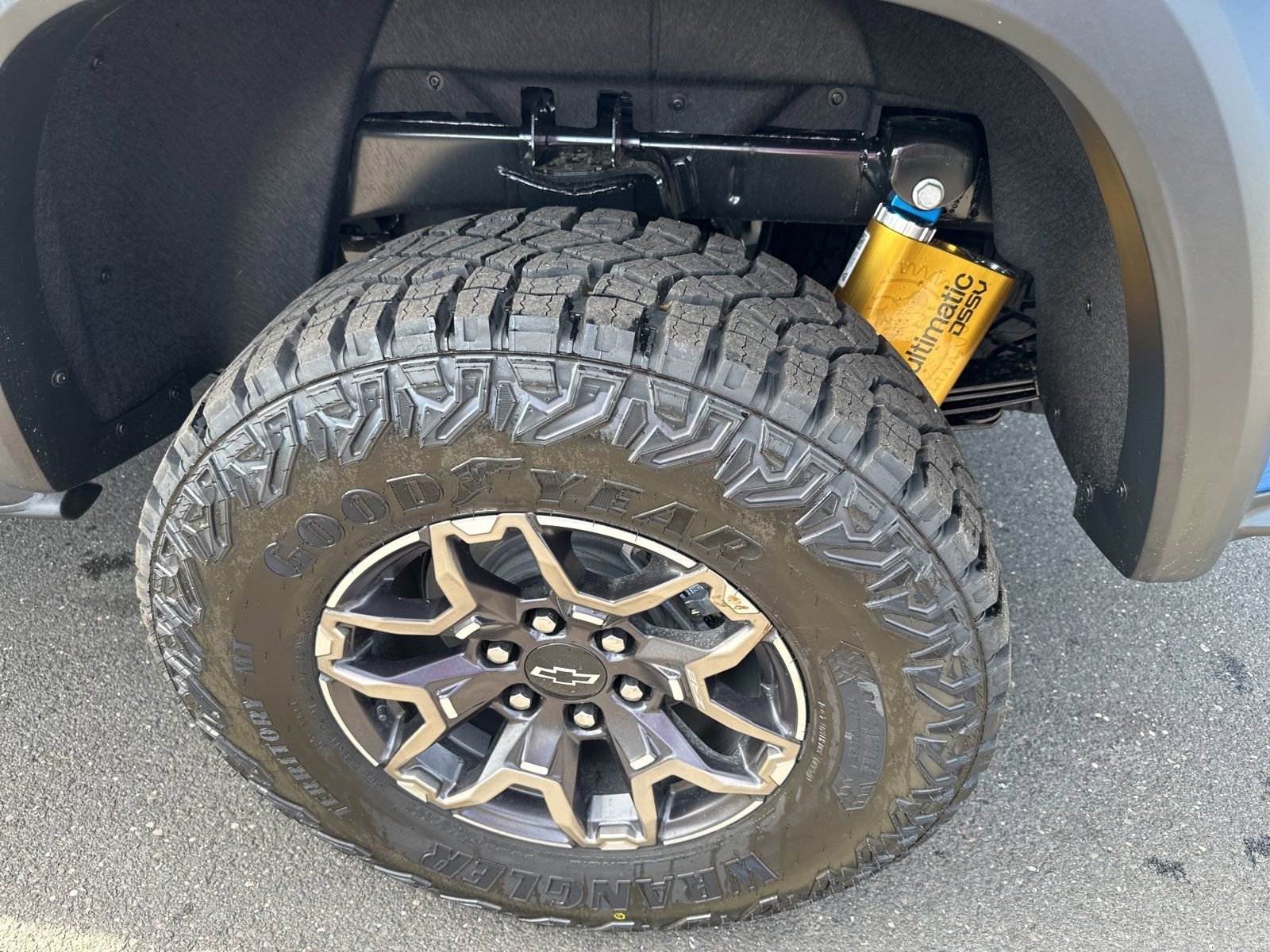 2026 Chevrolet Colorado ZR2 - Photo 10