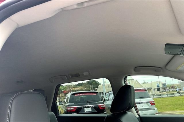 New 2026 Nissan Pathfinder SL 4D Sport Utility