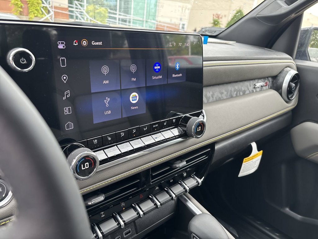 2026 Chevrolet Colorado ZR2 - Photo 16