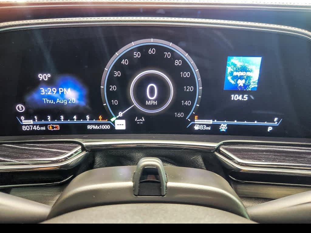 Used 2022 CRYSTAL WHITE TRICOAT Cadillac Sport image 16