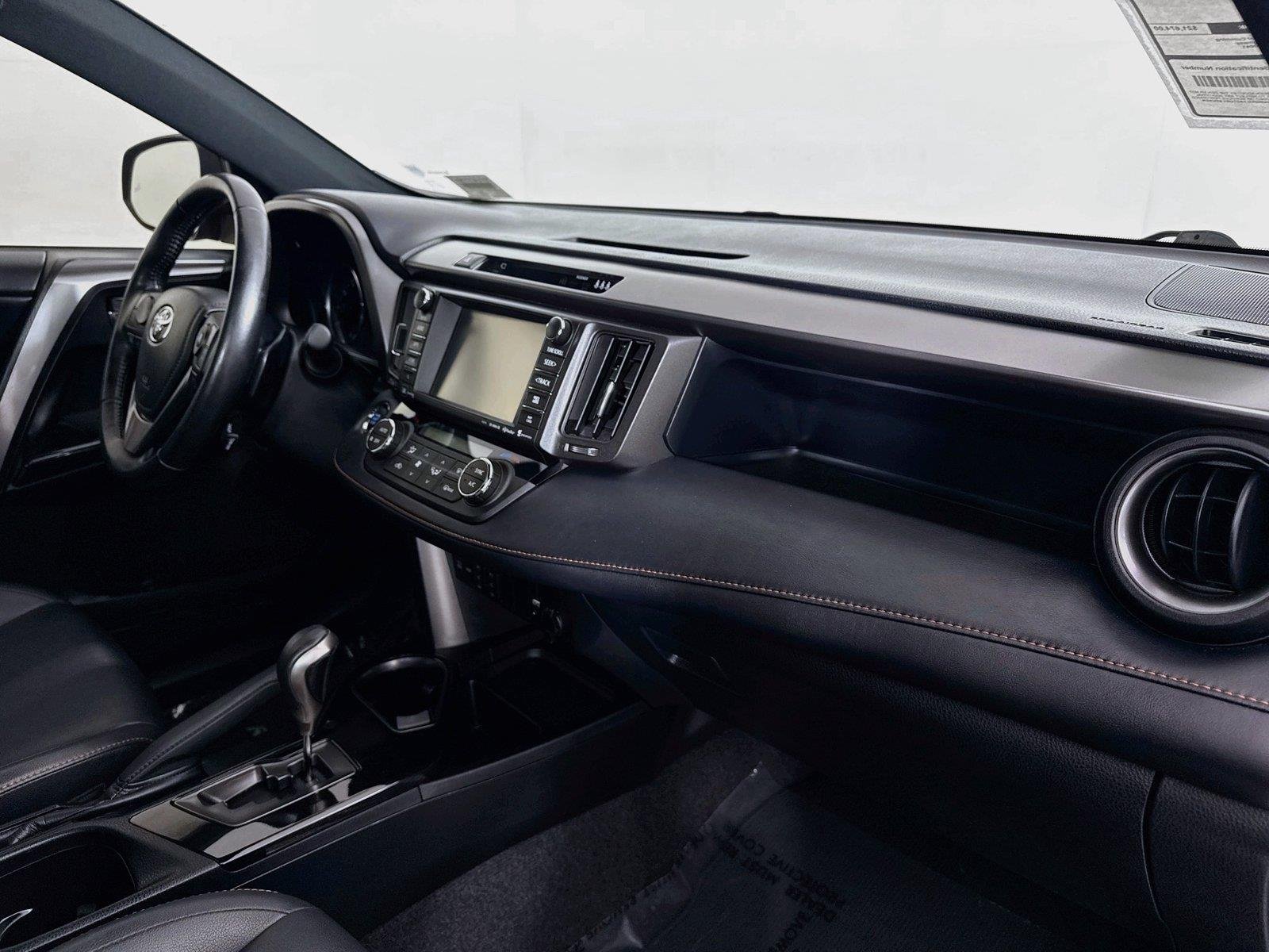 Used 2017 Magnetic Gray Metallic Toyota SE image 43