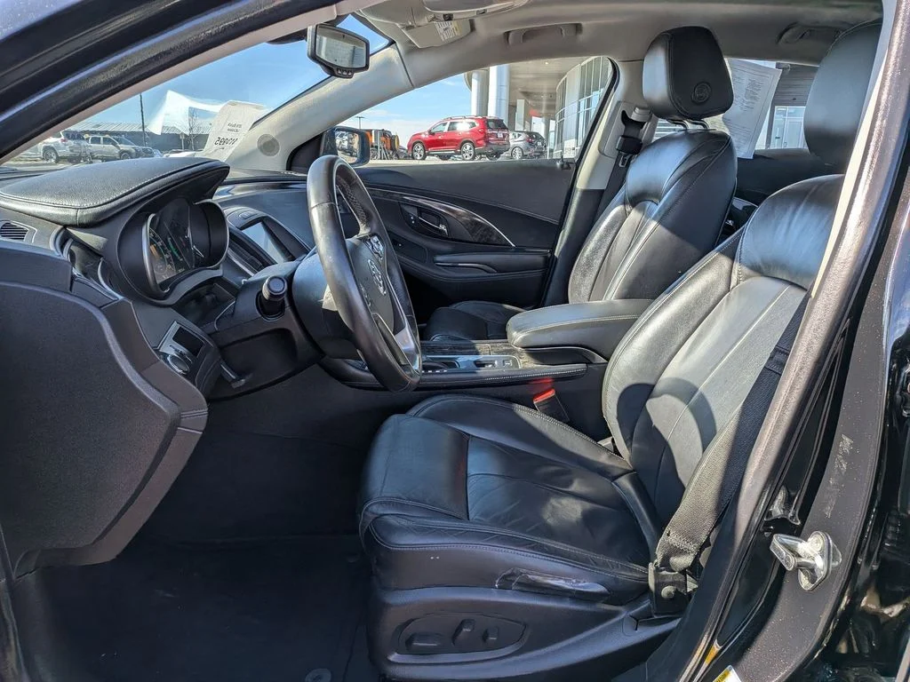 Used 2016 Ebony Twilight Metallic Buick Leather image 16