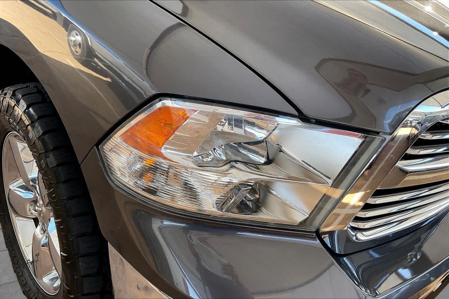 Used 2017 Granite Crystal Metallic Clearcoat Ram Big Horn image 25