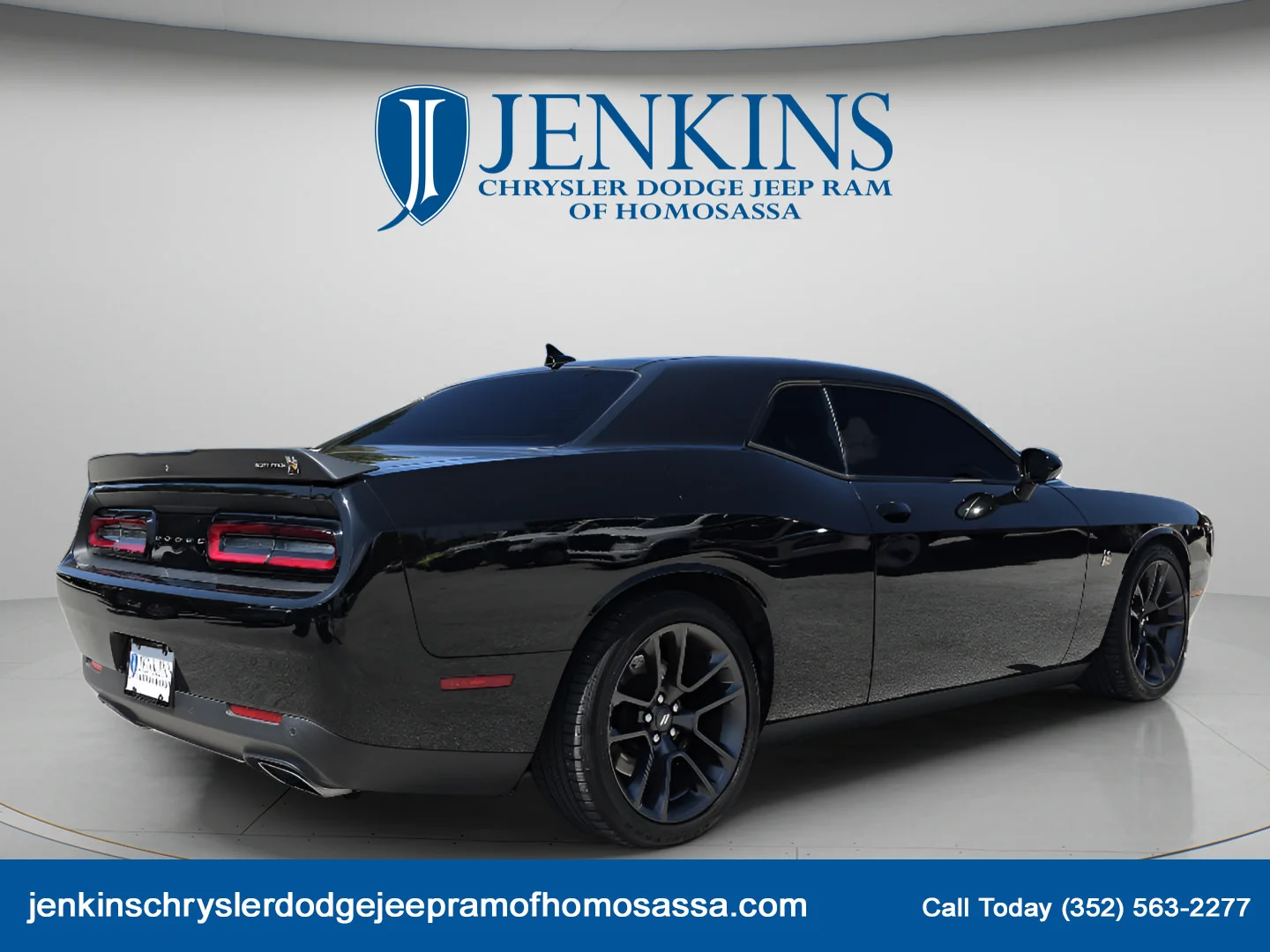 Used 2021 Pitch Black Clearcoat Dodge R/T Scat Pack image 3