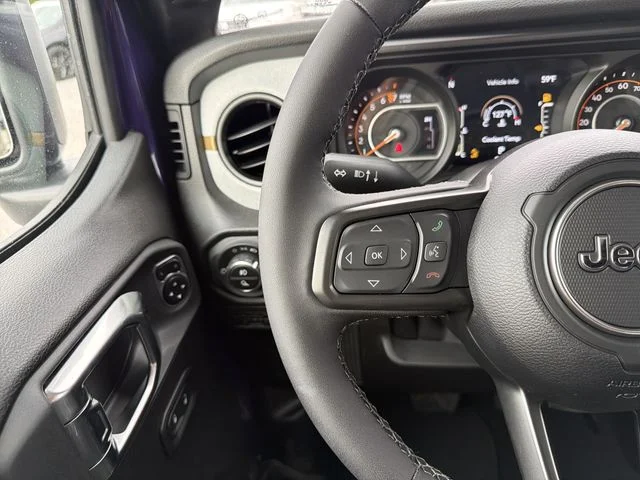 New 2026 Reign Exterior Paint Jeep Sport S image 28