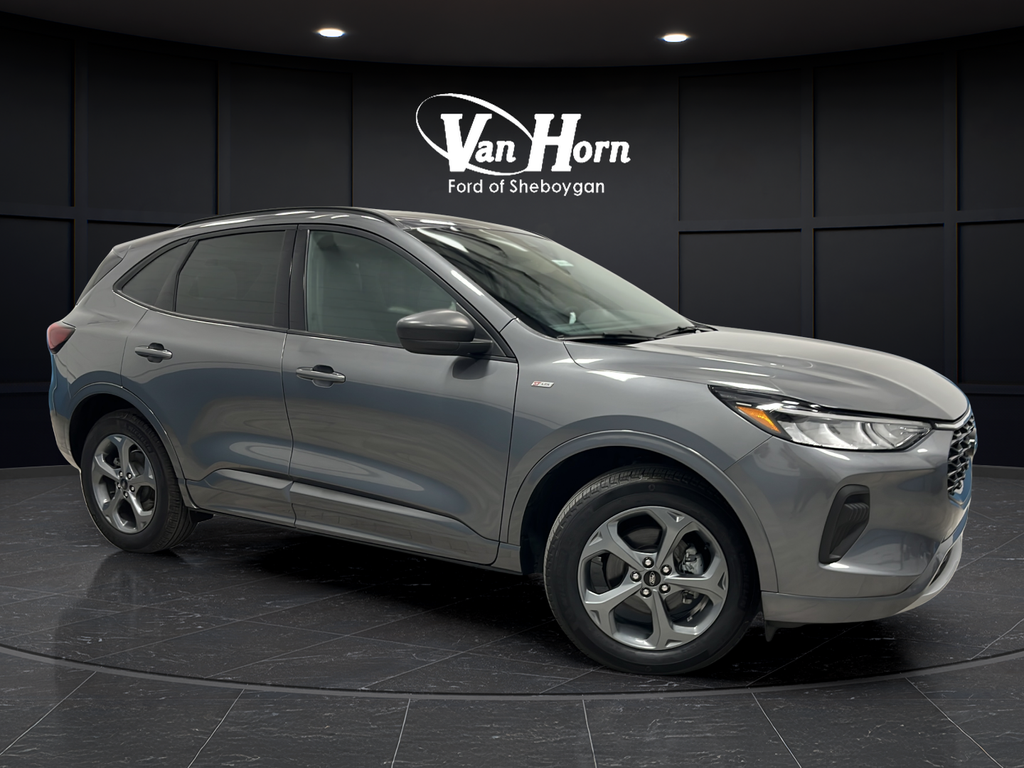 Used 2024 Carbonized Gray Metallic Ford ST-Line image 1