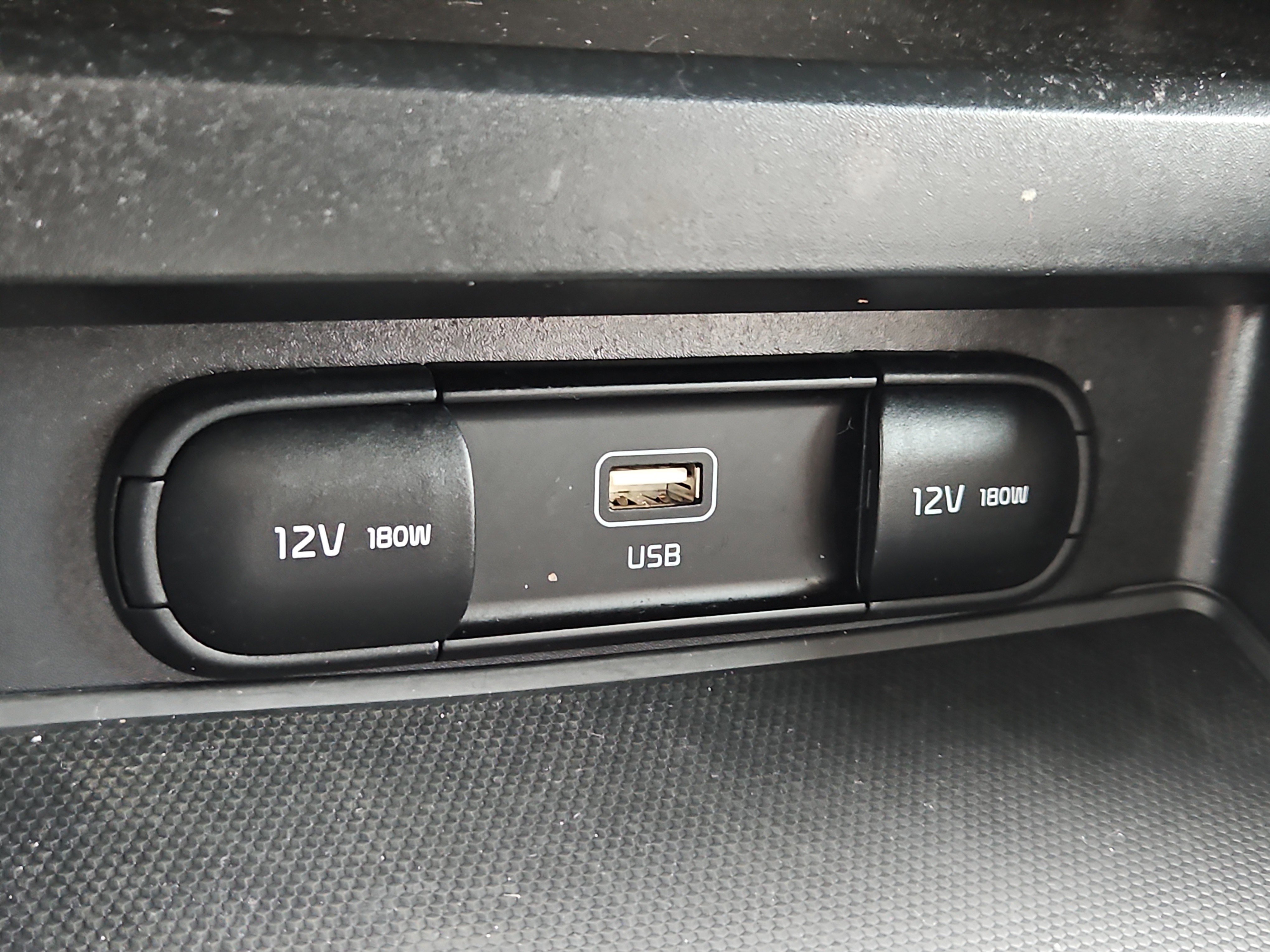 Certified Used 2025 Fusion Black Kia LX image 20