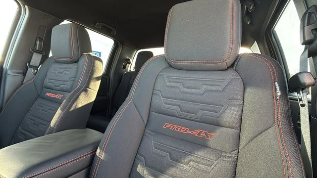 2026 Nissan Frontier PRO-4X - Photo 11