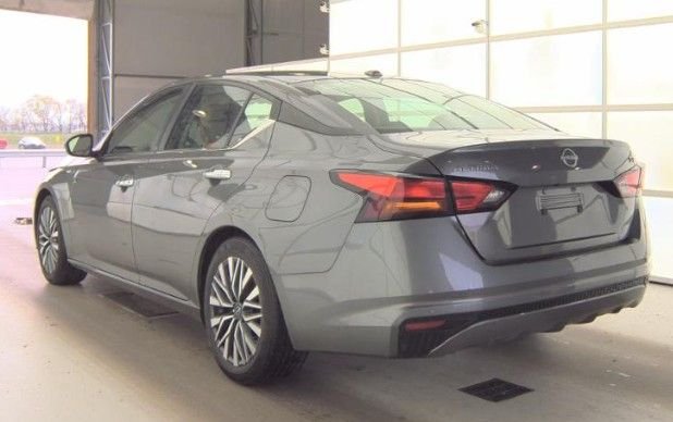 Used 2024 Nissan Altima SV with VIN 1N4BL4DV6RN312360 for sale in Middlesboro, KY