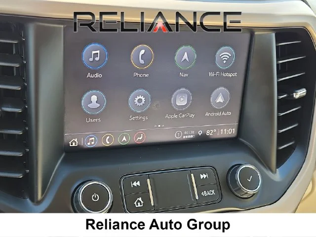 Used 2023 White GMC Denali image 35