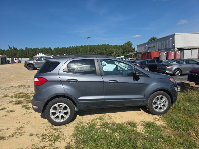 Used 2021  Ford SE image 7