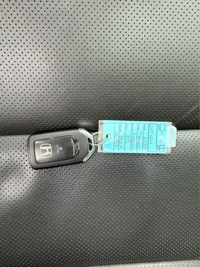Used 2025 Black Honda RTL image 32