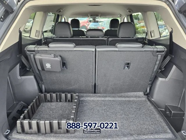 New 2026 Pure Gray Volkswagen 2.0T SE W/TECHNOLOGY image 11