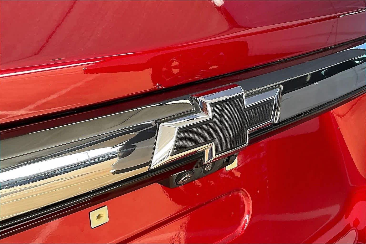 Used 2023 Radiant Red Tintcoat Chevrolet Premier image 30