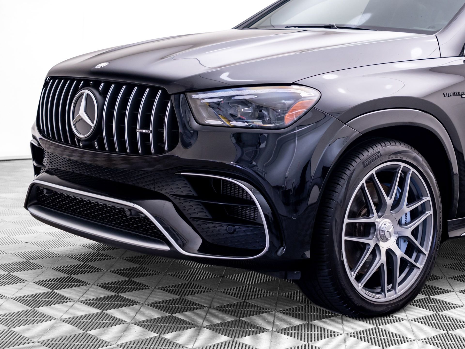 Used 2025 Black Mercedes-Benz GLE 63 S AMG® image 37