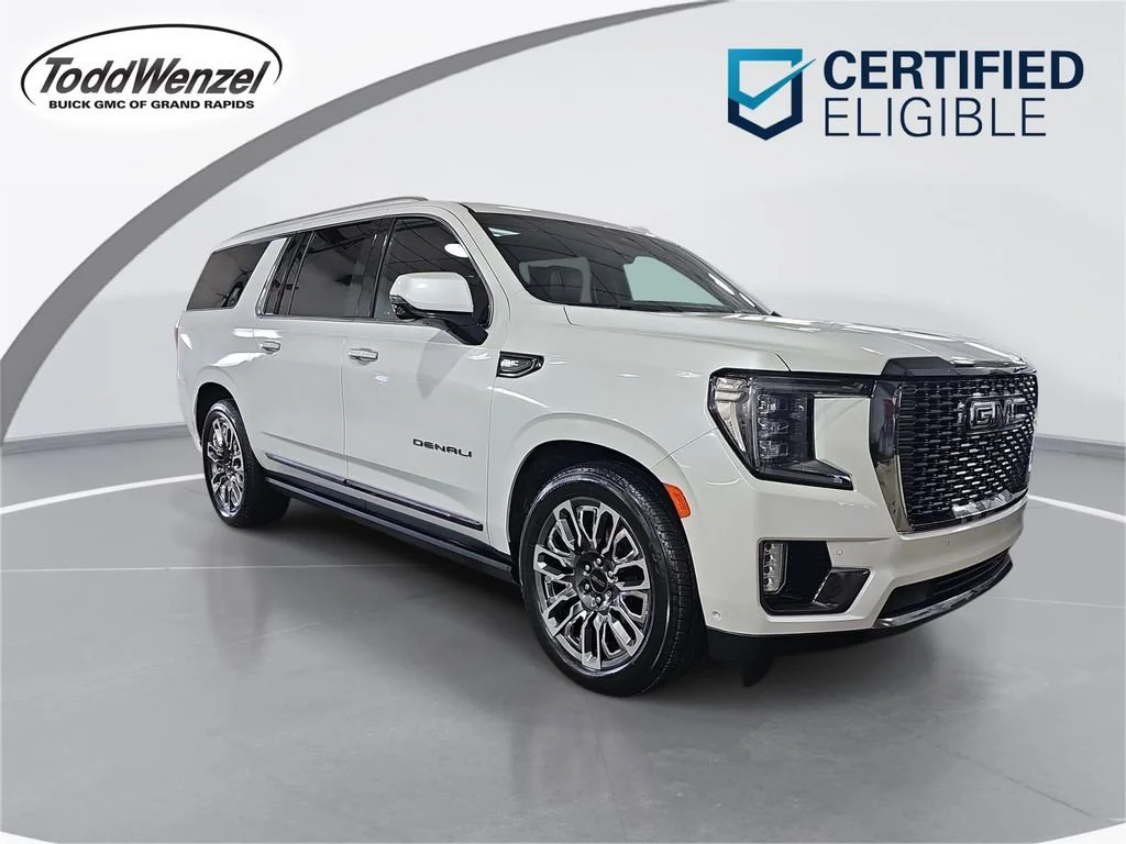 2024 GMC Yukon Denali Ultimate AWD's photo