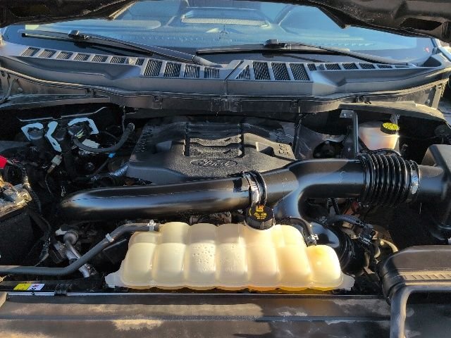 Used 2023 Gray Ford Lariat image 24