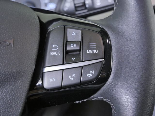 Used 2022 White Ford SEL image 27