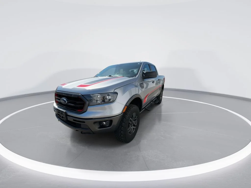 Used 2021 Silver Ford XLT image 4