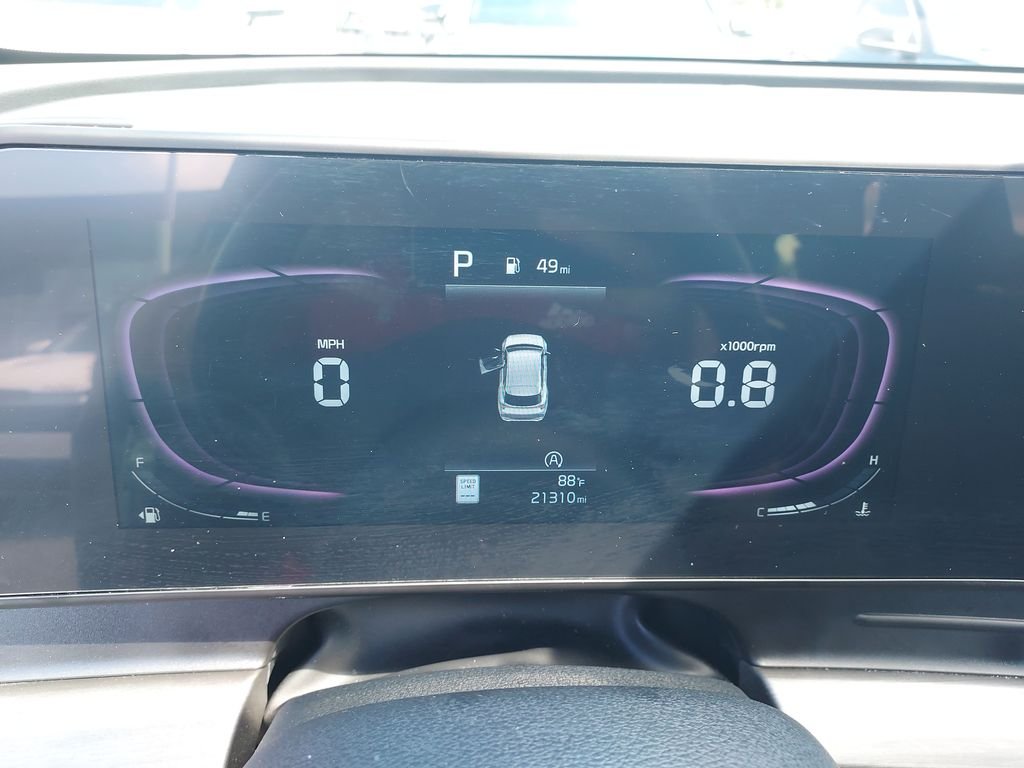 Used 2024 Gray Kia X-Line image 18