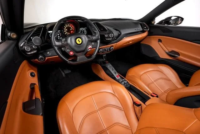 Certified Used 2018 Nero Daytona Ferrari  image 27