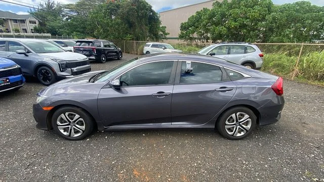 Used 2018 Gray Honda LX image 2