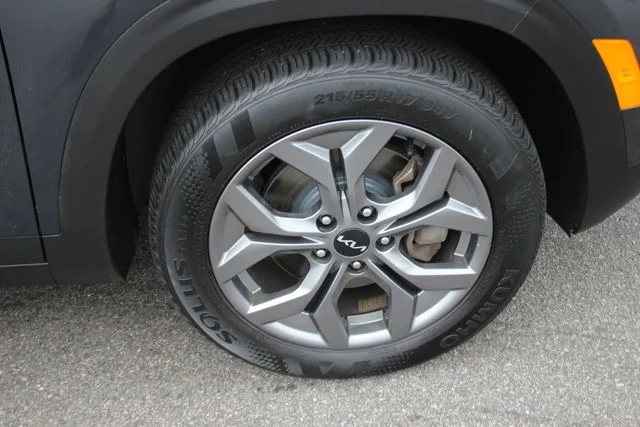 Used 2024 Gray Kia S image 35