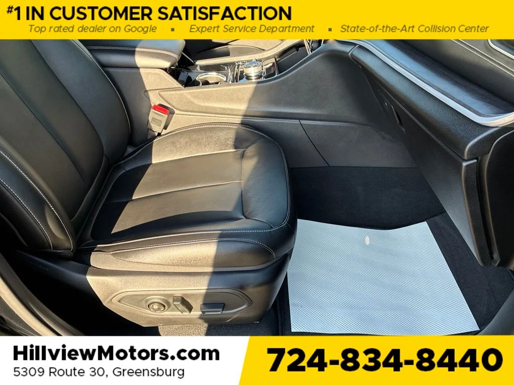 Certified Used 2023 Diamond Black Jeep Limited image 25