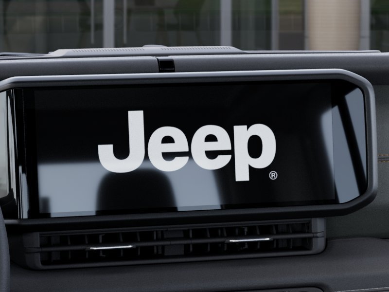 New 2026 Bright White Clear-Coat Exterior Paint Jeep Mojave image 76