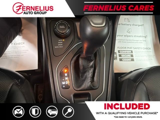 Used 2021 Red Jeep Latitude Lux image 38