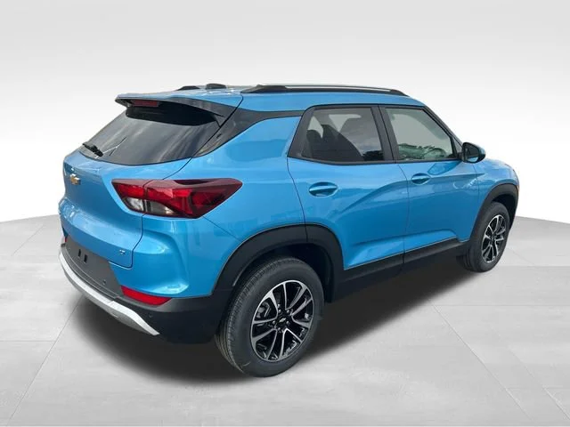 New 2026 Marina Blue Metallic Chevrolet LT image 5