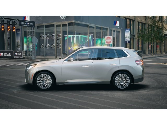 New 2026 Skyscraper Grey Metallic BMW xDrive image 4